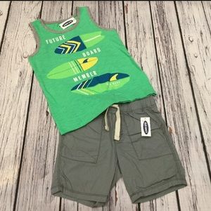 Old Navy Boys Green Surf Shirt & Gray Shorts